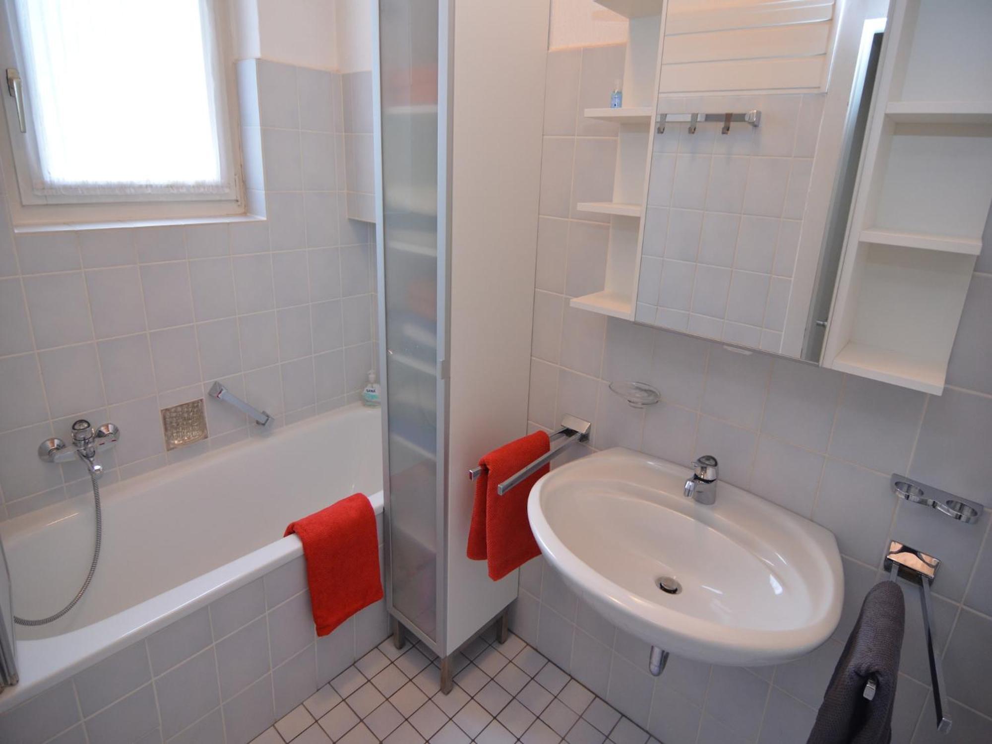 Spacious Apartment In Weser Uplands With Garden Bad Pyrmont Exterior photo